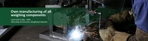 imagen detalle de un trabajador Utilcell realizando una soldadura